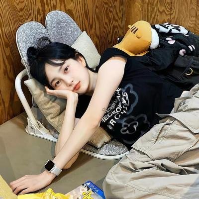 想吃掉我的非人少女